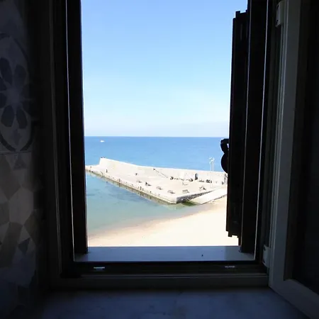 Sea Fly Balcony Cefalù